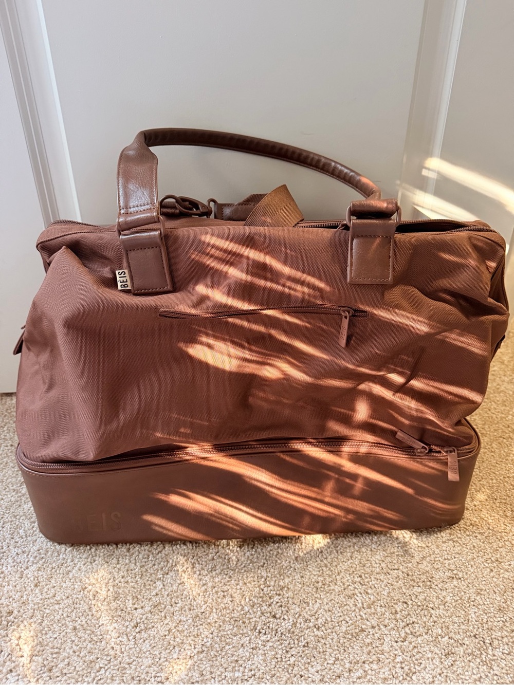 BEIS WEEKENDER IN MAPLE
